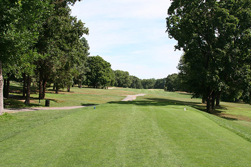 Photo of Triggs Memorial Golf Course - link opens to Triggs Golf Course Website